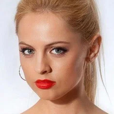 Янина Студилина