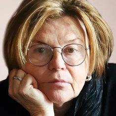 Елена Николаева