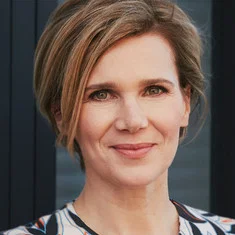 Caroline Dumas