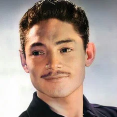 Javier Solís