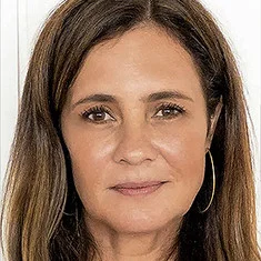 Adriana Esteves