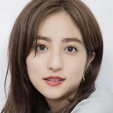 Akane Hotta