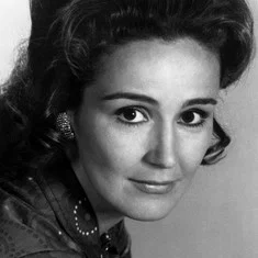 Claudette Nevins