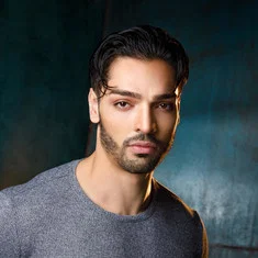 Sia Zami