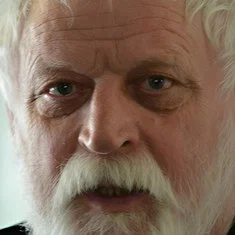 Юрий Коновалов
