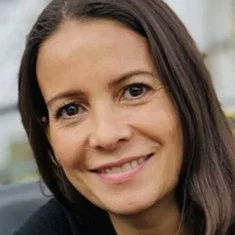 Stéphanie Tchou-Cotta