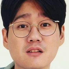 Hwang Seong-yun