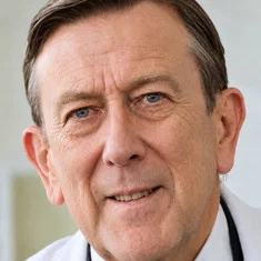Desmond Kelly
