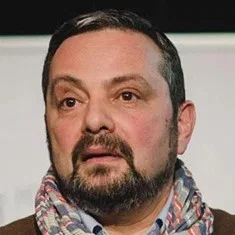 Владимир Оселедчик