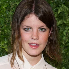 Carlotta Cosials