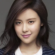 Suh Yun-a