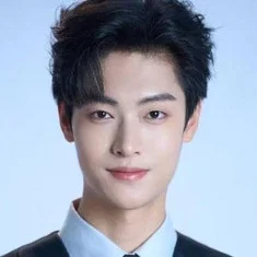 Ding Xiaoman