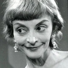 Zezé Macedo