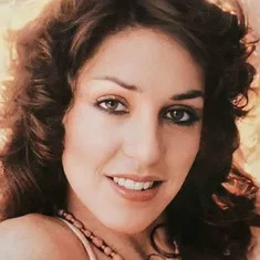 Rosalía Valdés