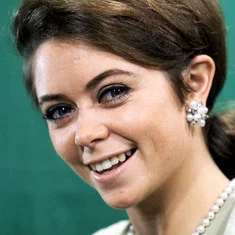 Wenche Myhre