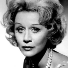 Margaret Leighton