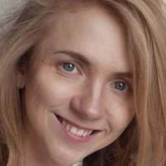 Алина Ходжеванова