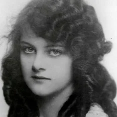Estelle Allen