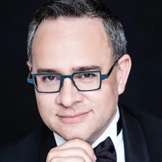 Patrick Carfizzi