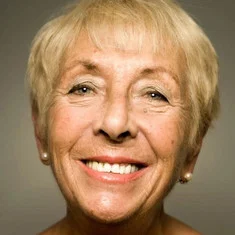 Lola Cordón