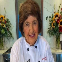 Mary Ann Esposito