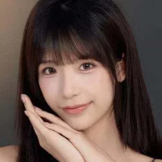 Li Yiyi