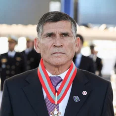 General Santos Cruz