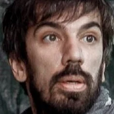 Роман Батаев