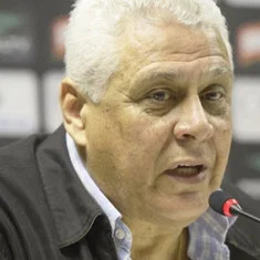 Roberto Dinamite