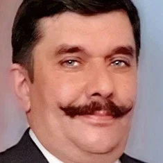 Виктор Захаров