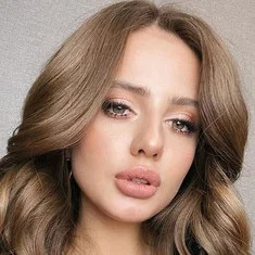 Полина Чистякова