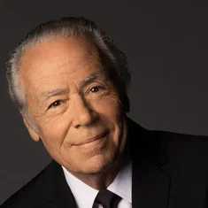 Nigel Olsson