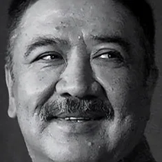 Зульфикар Мусаков