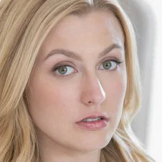 Alexa Grace