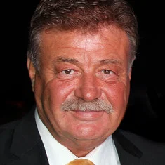 Nuri Alço