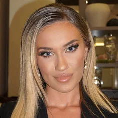 Dea Mishel Hoxha