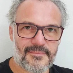 Ademir Emboava