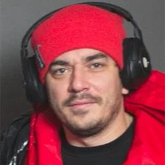 Денис Павлов