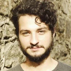 César Cardadeiro