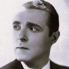 Robert Arnoux