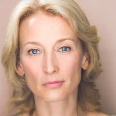 Carrie Paff
