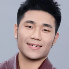 翟佳宁