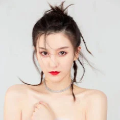 Yomi Jin