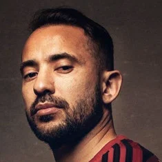 Everton Ribeiro