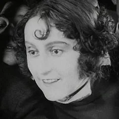 Анна Земцова