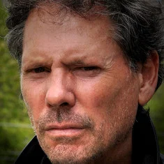 Bruce Lyons