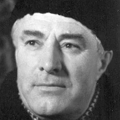 Сергей Папов