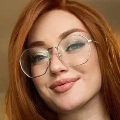 Emma Magnolia