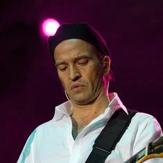 Álvaro Urquijo