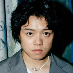 Chun Hong